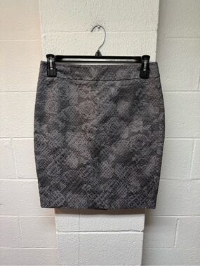 Ann Taylor Gray Floral Jacquard Pencil Skirt